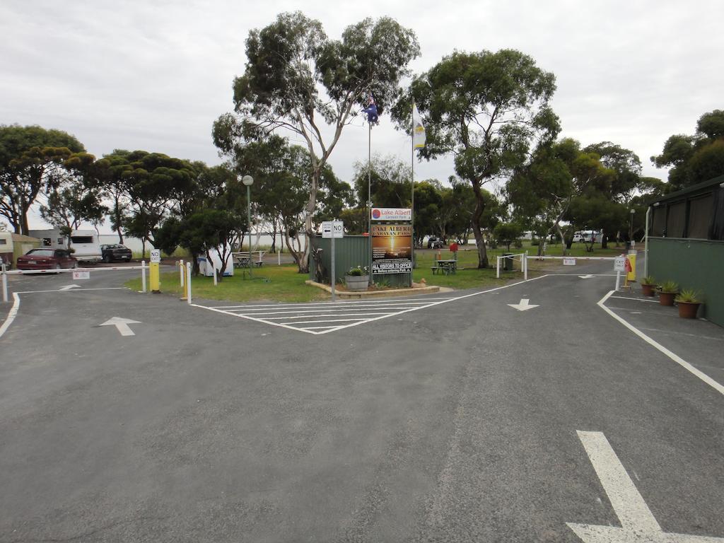 Lake Albert Caravan Park Hotel Meningie Luaran gambar