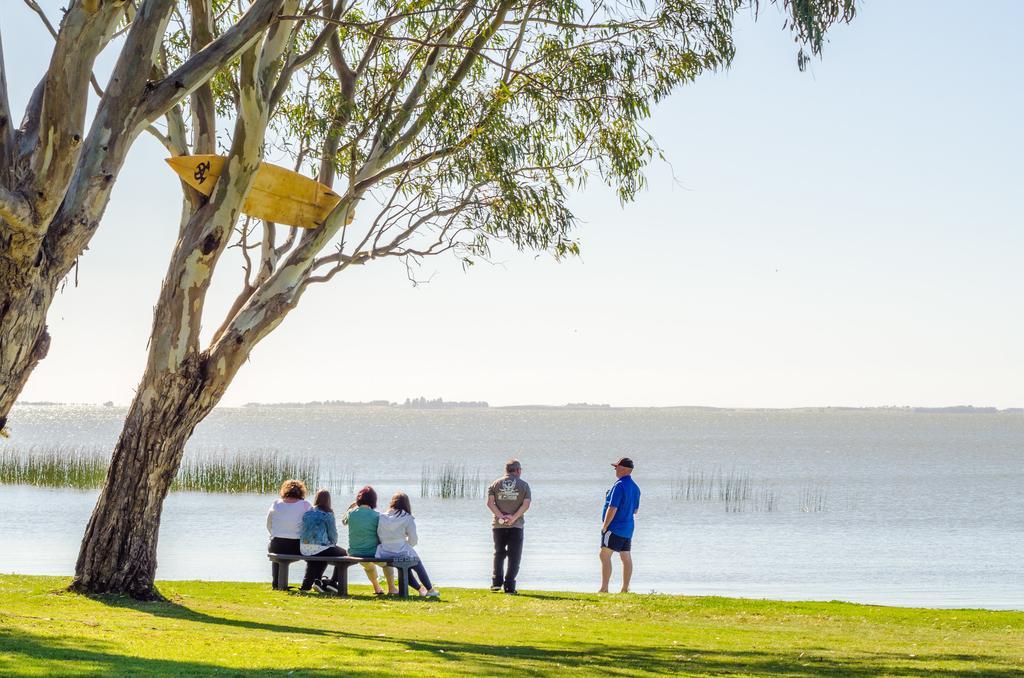 Lake Albert Caravan Park Hotel Meningie Luaran gambar