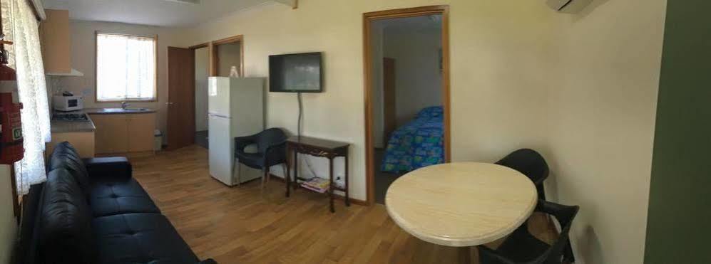Lake Albert Caravan Park Hotel Meningie Luaran gambar