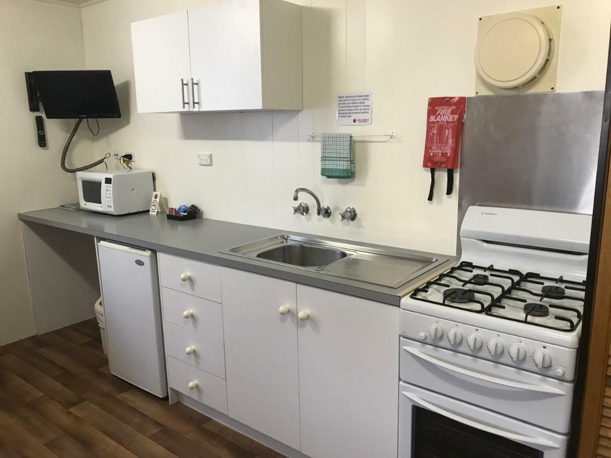 Lake Albert Caravan Park Hotel Meningie Luaran gambar